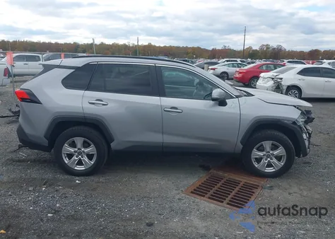 2021 Toyota Rav4 Xle из США, поврежденный, VIN 2T3P1RFV1MW237648